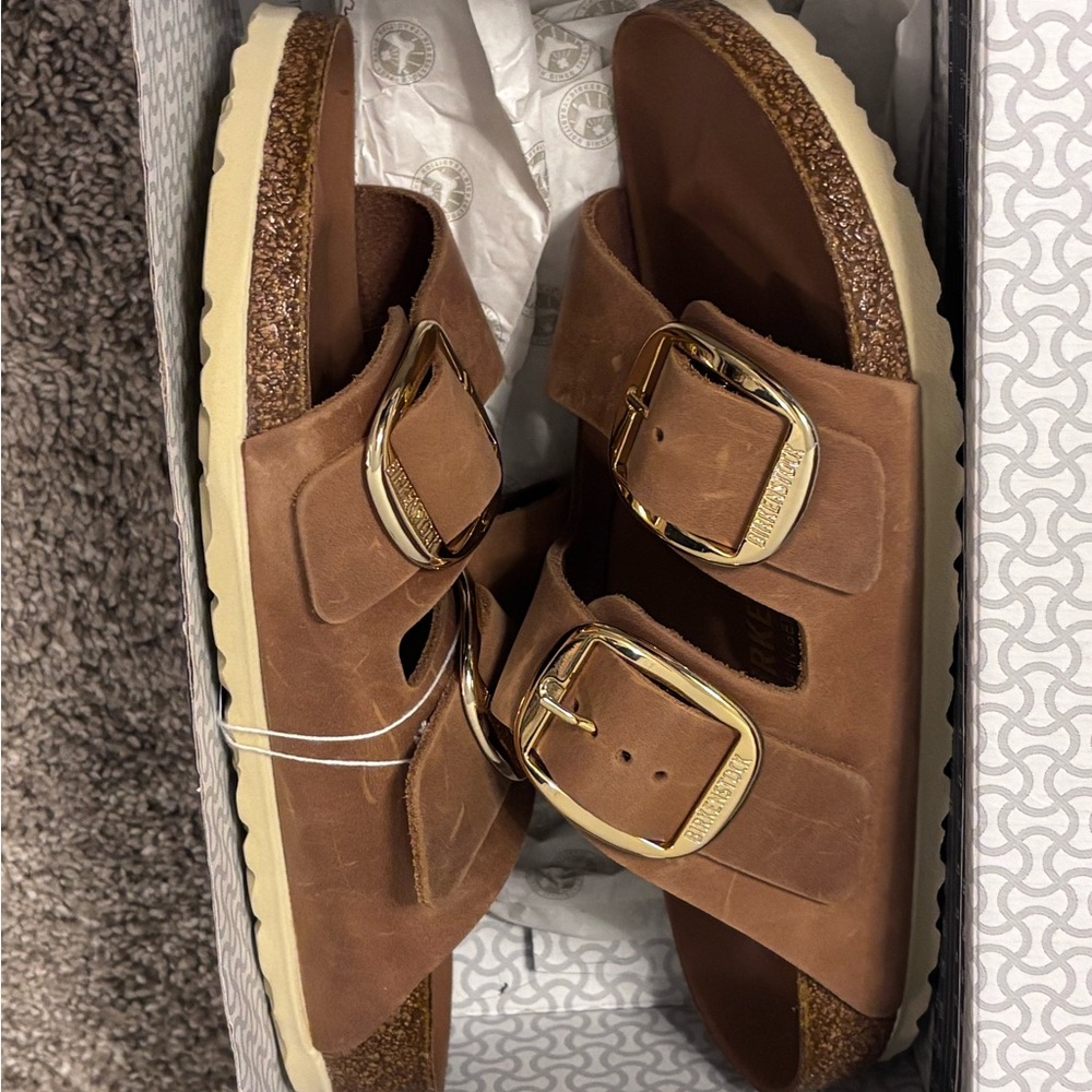 Birkenstock Arizona Big Buckle in Cognac.